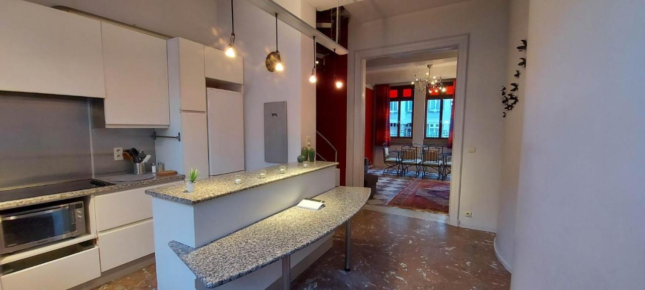 Duplex 2 Chambres Situe Au Centre Du Coeur Historique De Liège Dış mekan fotoğraf