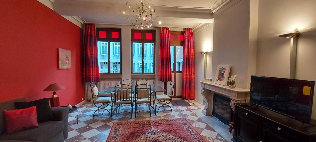 Duplex 2 Chambres Situe Au Centre Du Coeur Historique De Liège Dış mekan fotoğraf